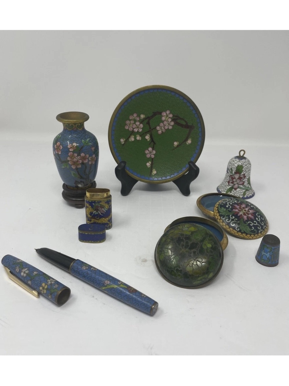 Vintage Cloisonné Enamel 8 Pc Lot Vase Trinket Boxes Plate Bell Pen Asian Decor